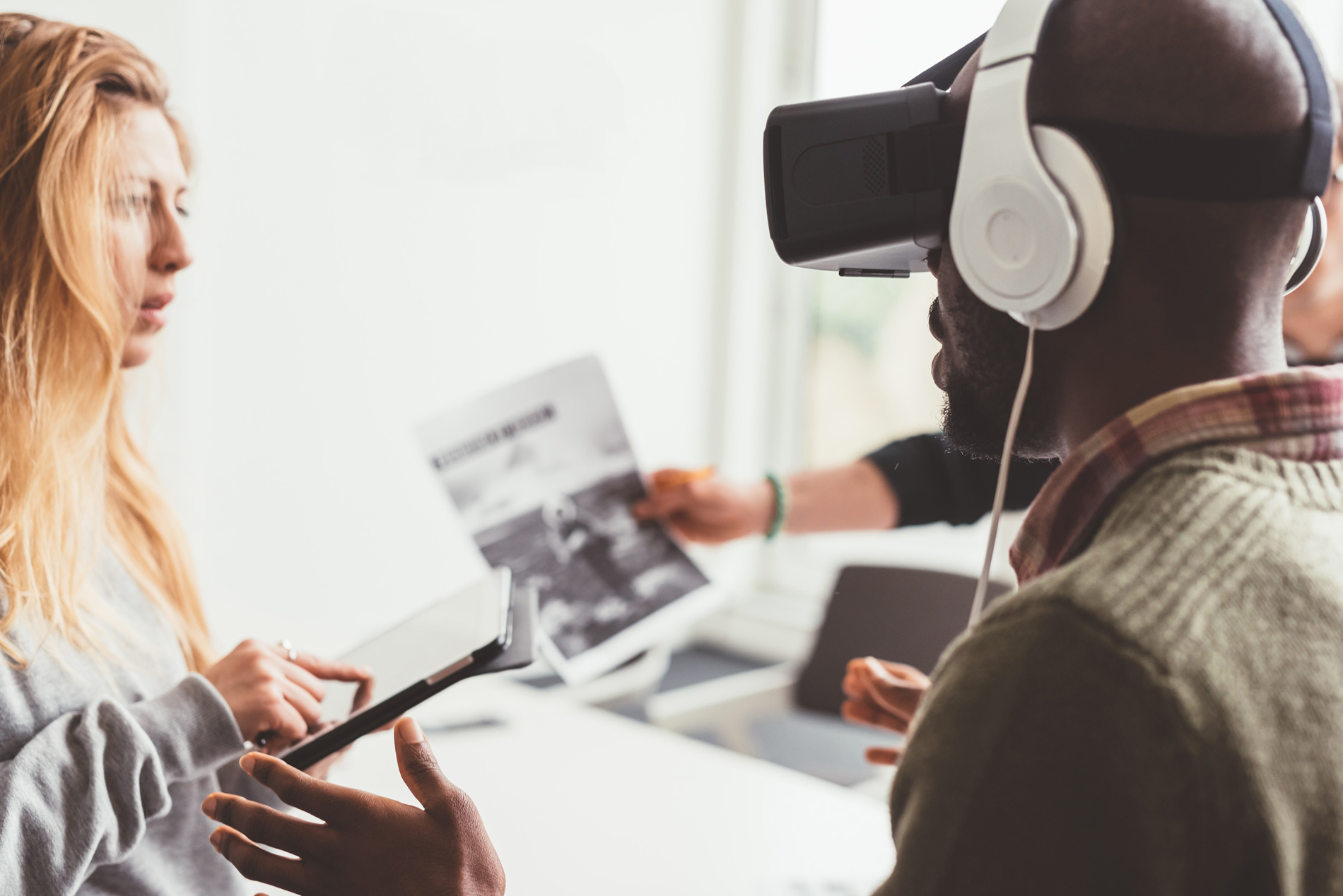Pourquoi inclure de la VR dans la formation ? - Agence de production audiovisuelle Lille - AV Prod
