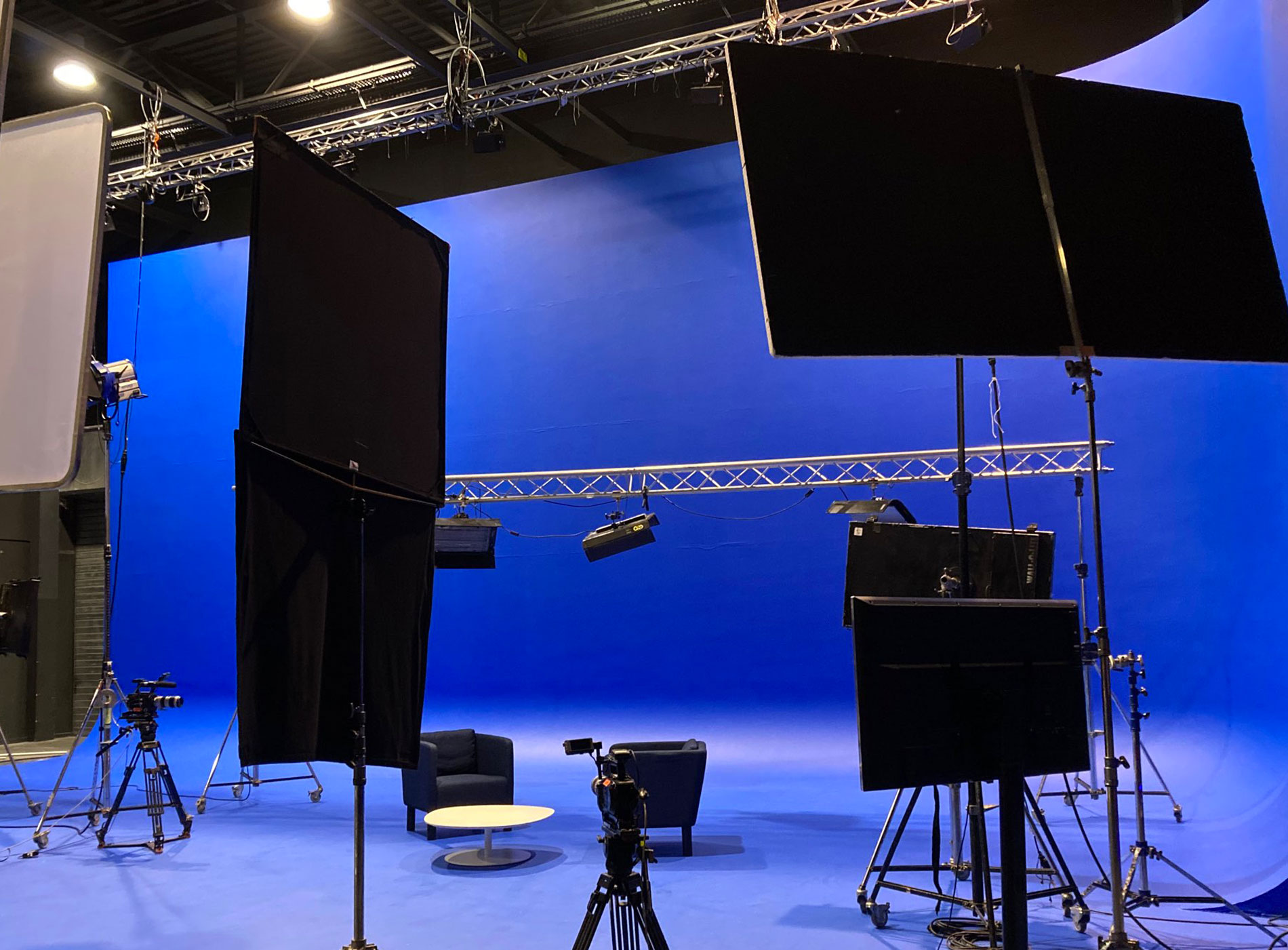 Diffuser sa formation en direct : le livestream - Agence de production audiovisuelle Lille - AV Prod