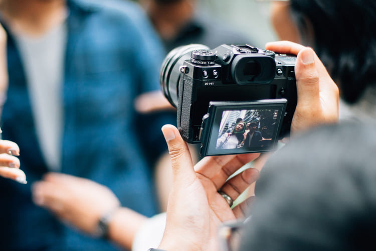 Top 10 des raisons de diffuser son message en vidéo - Agence de production audiovisuelle Lille - AV Prod