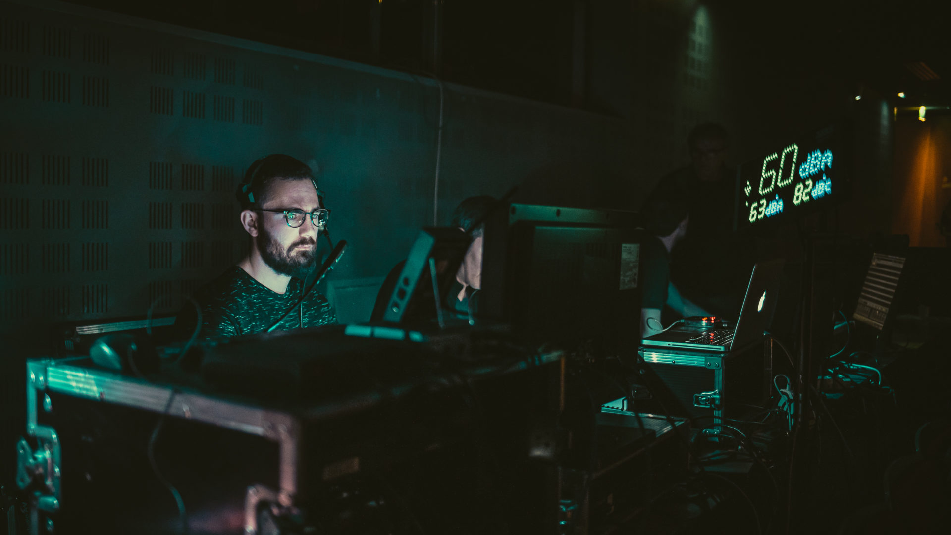 av prod entreprise montage video