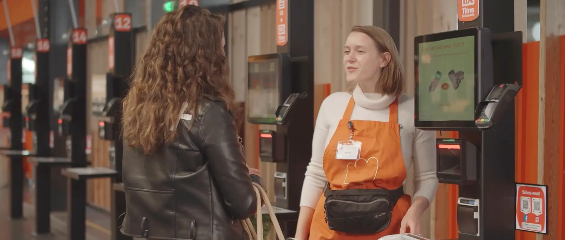 cliente caisse vendeuse otera