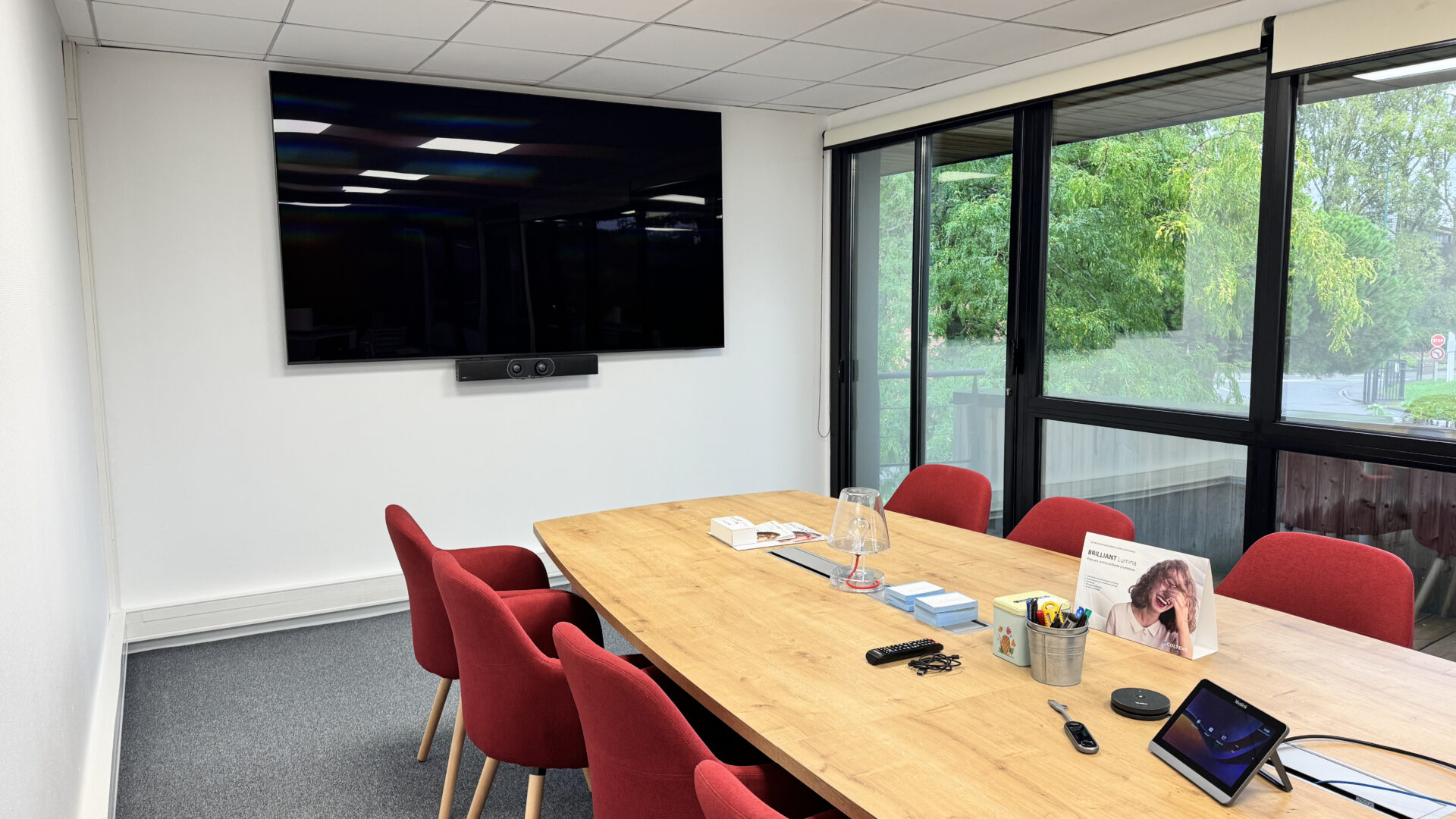 Integration Audiovisuelle Salle Reunion Coltene