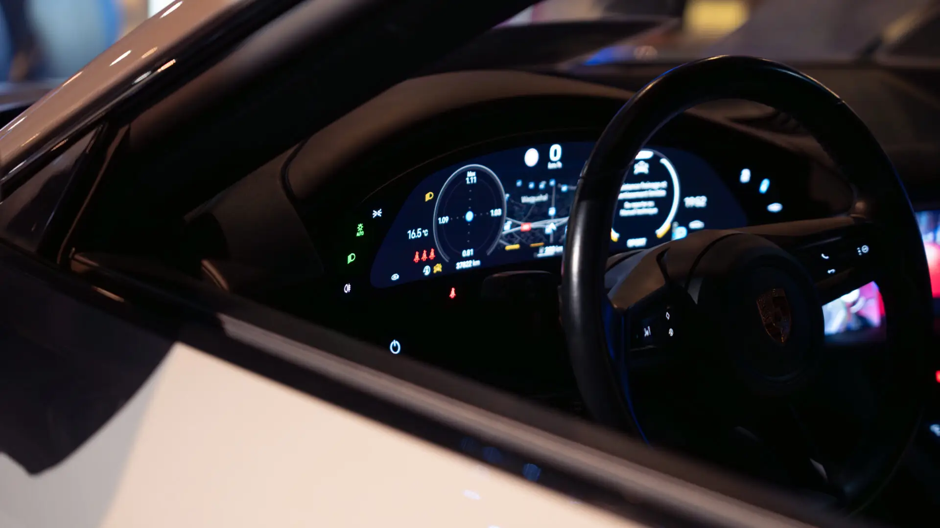 captation video interieur voiture compteur