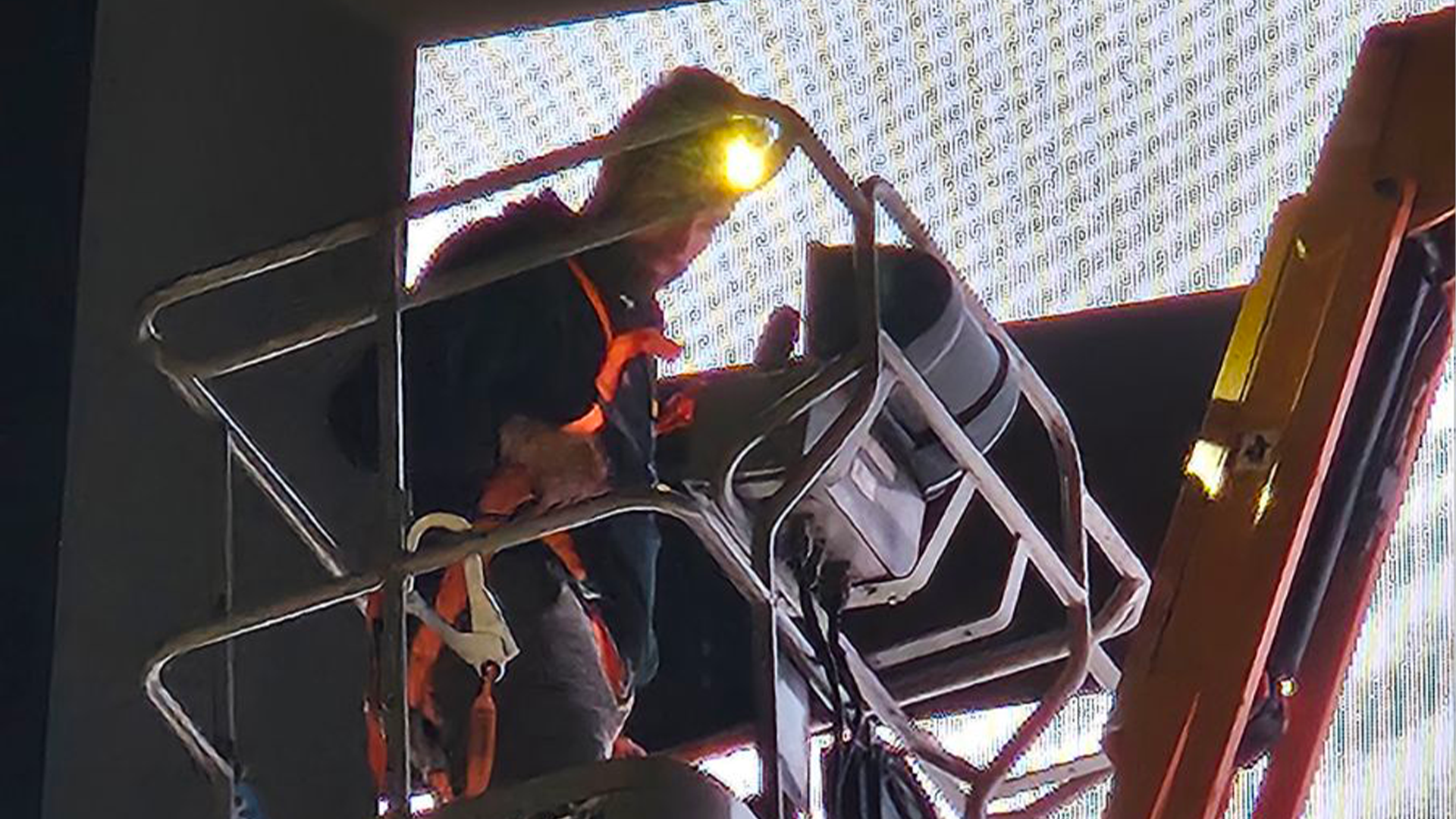 Lillenium_LED_Integration_Intervention