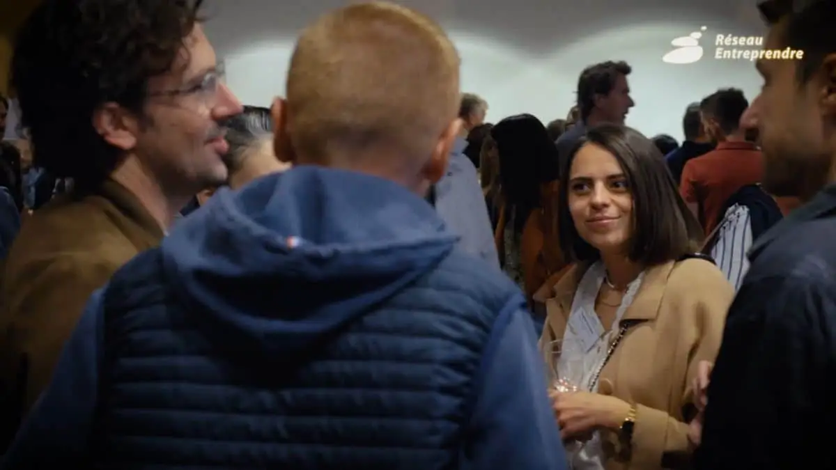 Vidéo anniversaire Réseau Entreprendre : moment de convivialité entre membres du réseau